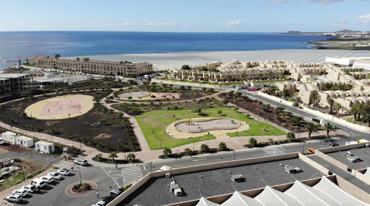 A Beautiful Apartment With A Beach View - La Tejita - El Medano מראה חיצוני תמונה
